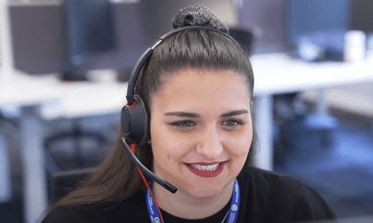 Call centre agent video